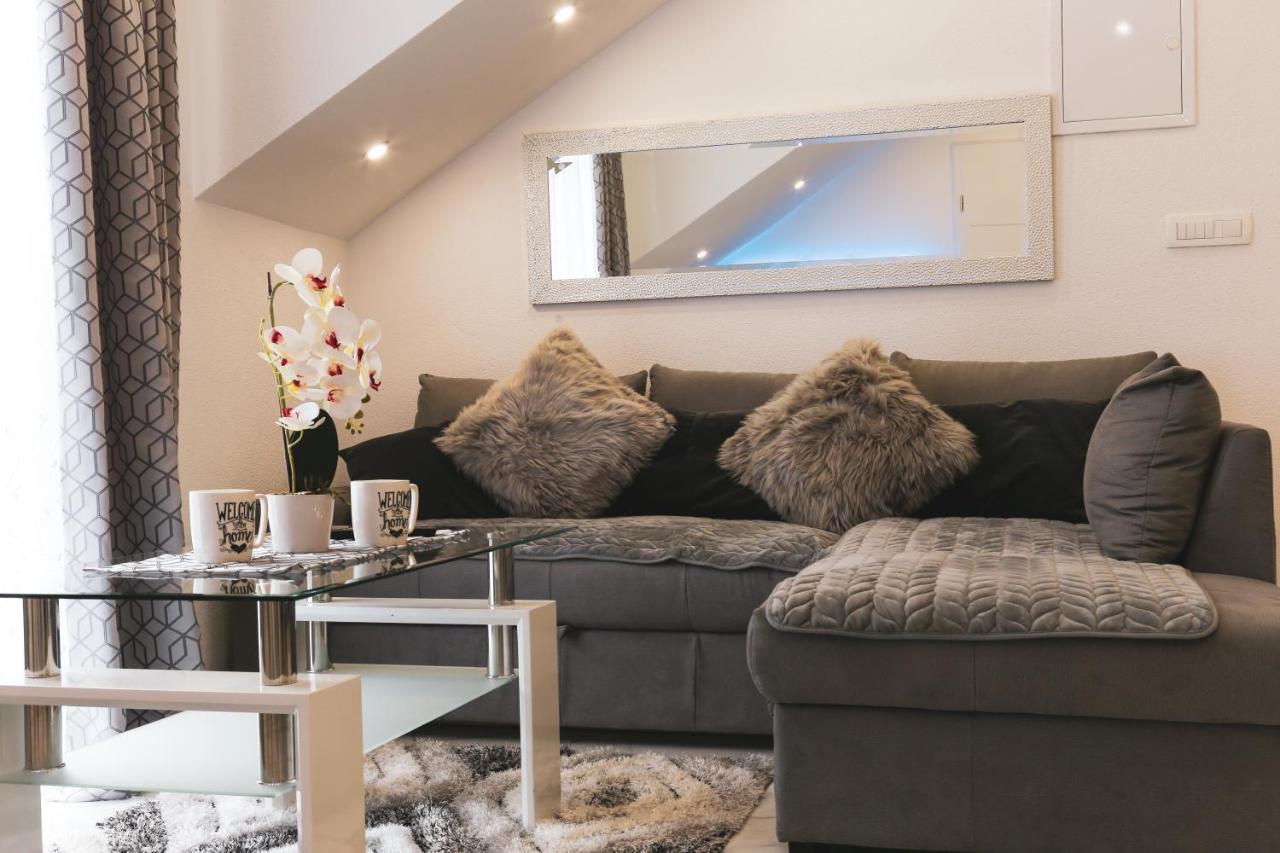 Luxury Apartment Megy Otočac Dış mekan fotoğraf