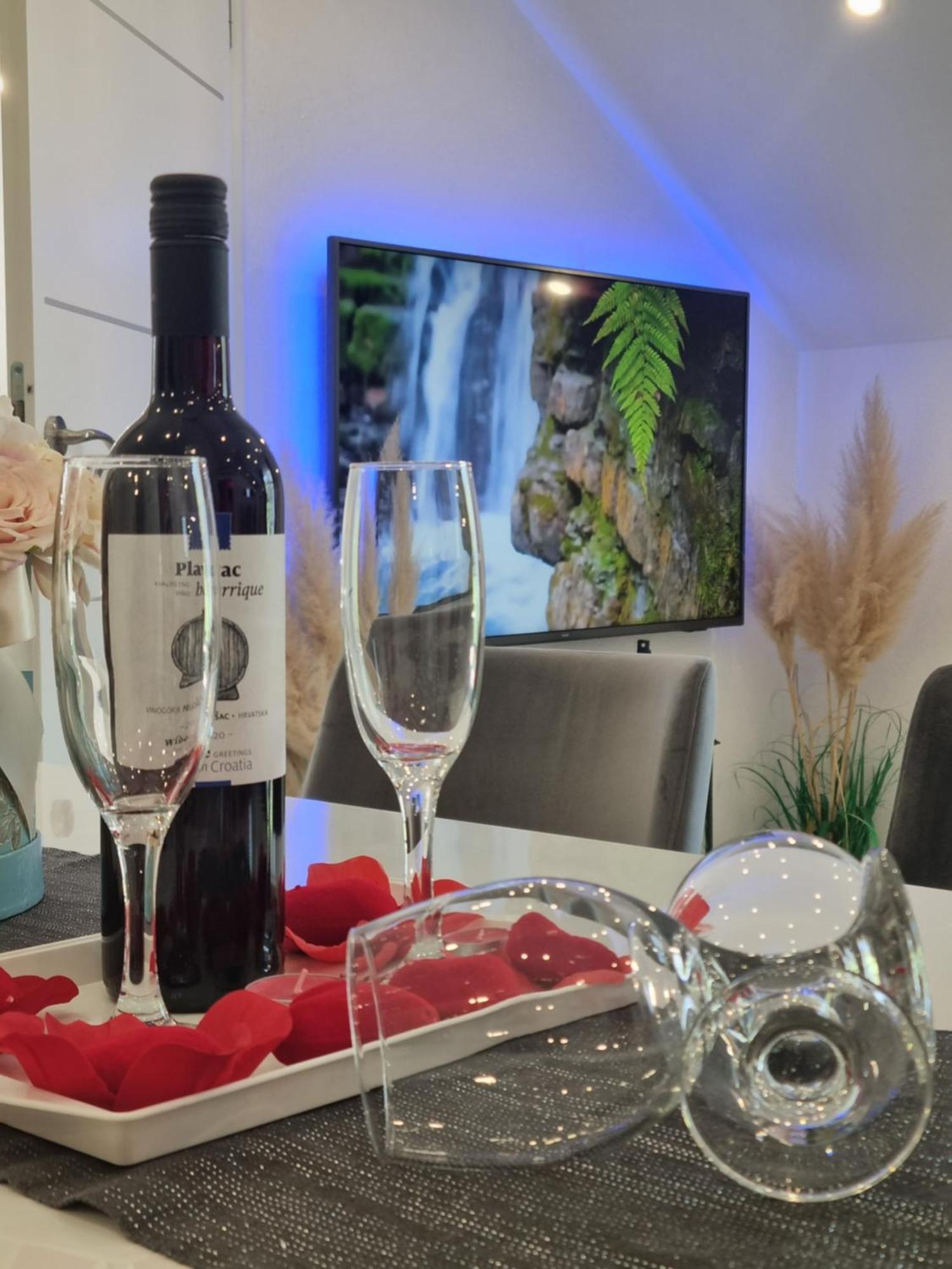 Luxury Apartment Megy Otočac Dış mekan fotoğraf