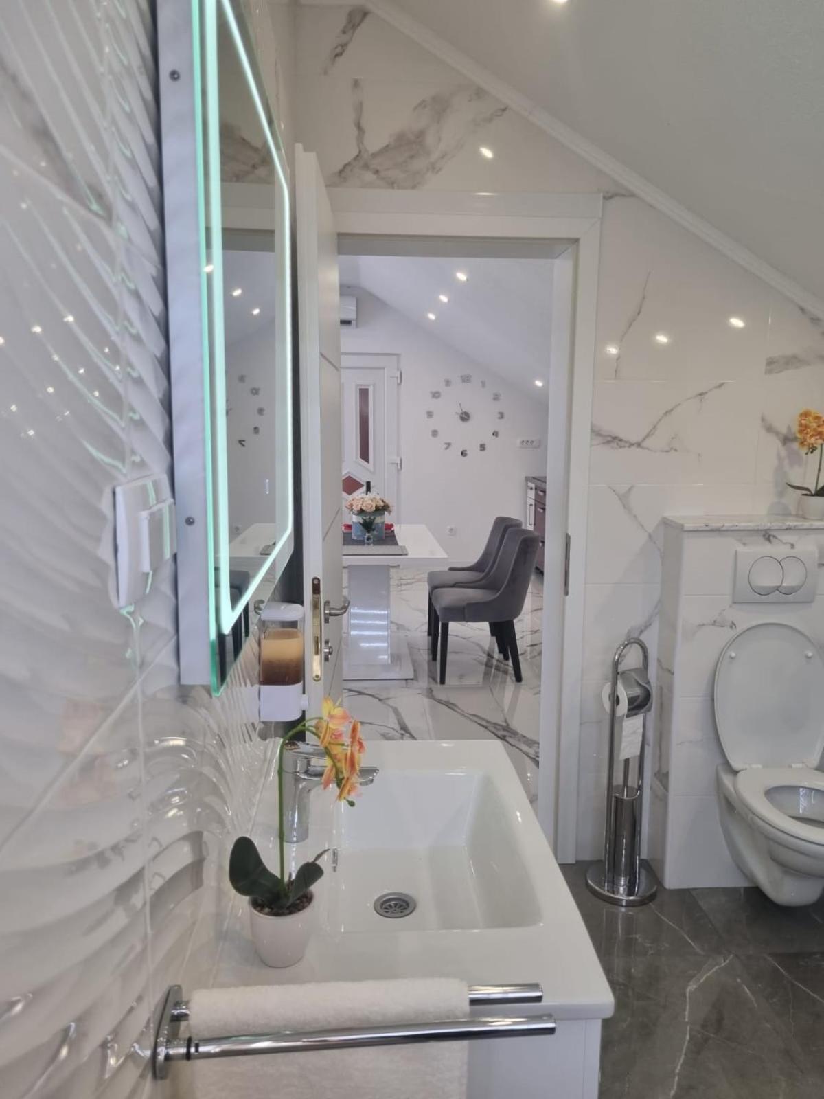 Luxury Apartment Megy Otočac Dış mekan fotoğraf