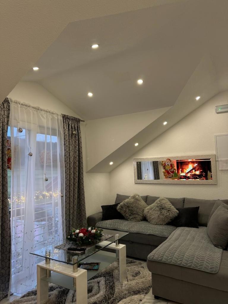 Luxury Apartment Megy Otočac Dış mekan fotoğraf