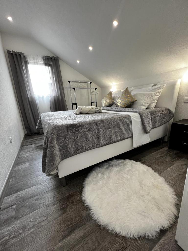 Luxury Apartment Megy Otočac Dış mekan fotoğraf